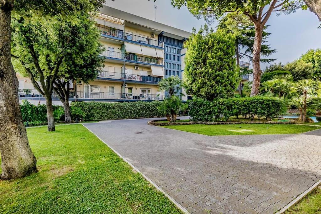 Luxury Apartment Front Of Cavalieri Hilton Hotel Rom Exterior foto